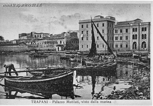 Trapani-Palazzo_Mutilati-002.jpg