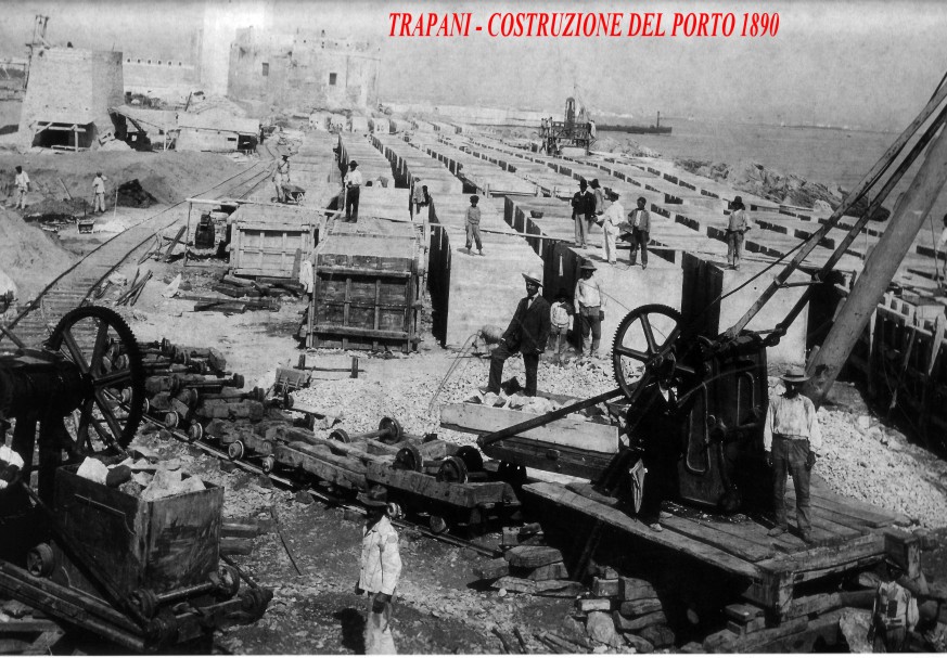 Costruzione del porto anno 1890