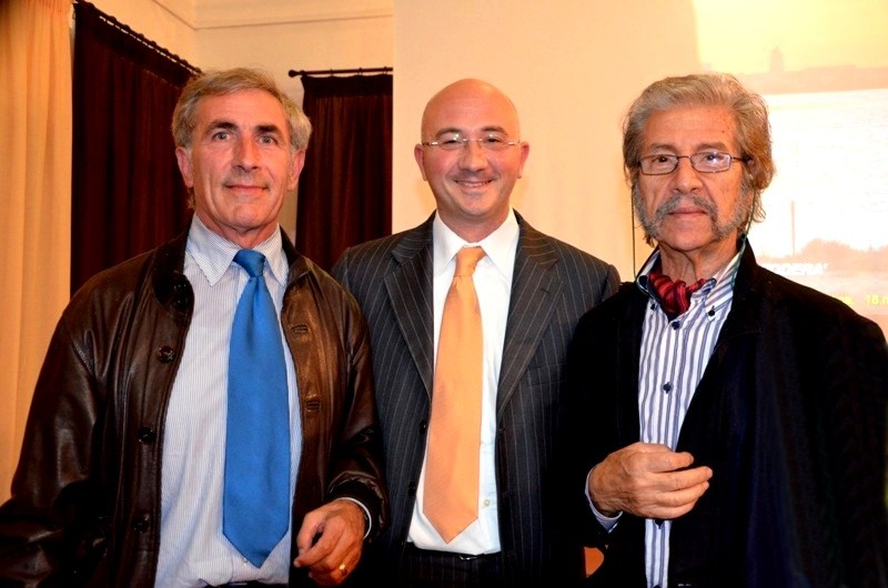 nella foto: Carlo Foderà, Fabrizio Fonte e Enzo Tartamella